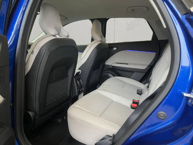 Renault Captur 1.6 E-Tech Plug-in Initiale