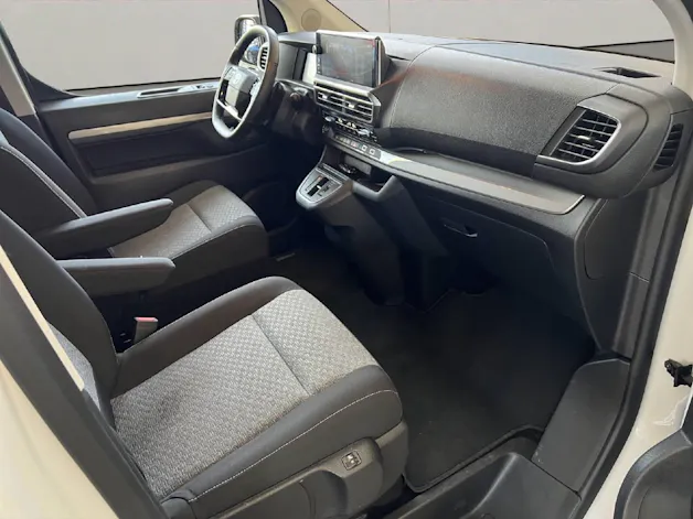 Toyota PROACE Verso L1 2.0 D Trend