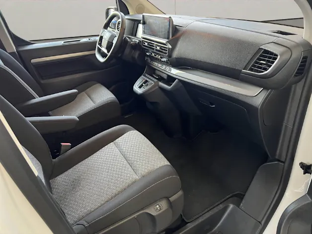 Toyota PROACE Verso L1 2.0 D Trend