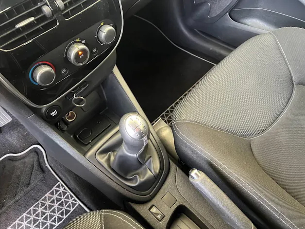 Renault Clio 0.9 TCe Expression S/S