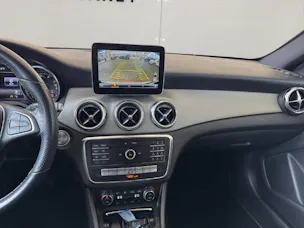 Mercedes-Benz GLA 200 Urban