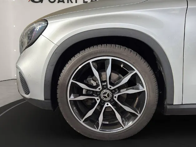 Mercedes-Benz GLA 200 Urban