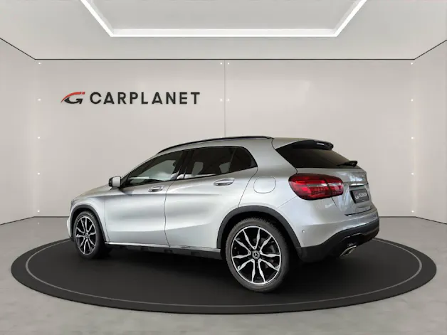 Mercedes-Benz GLA 200 Urban