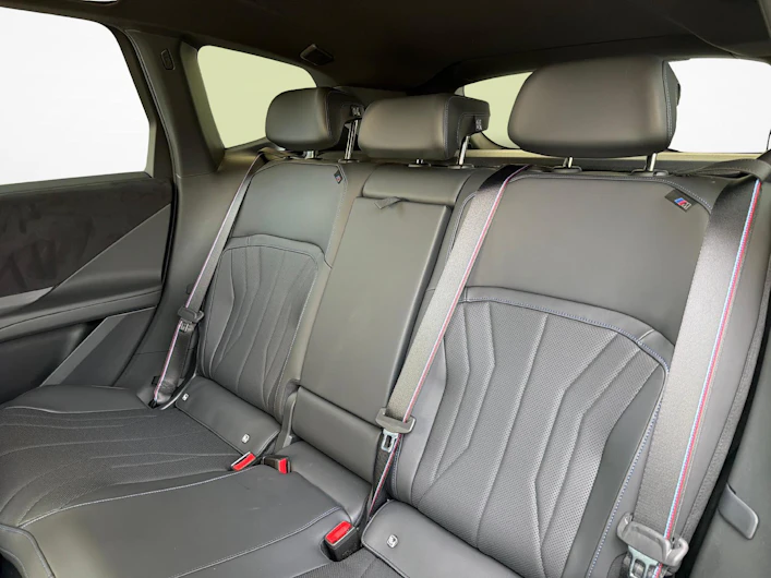 image du véhicule BMW iX3