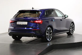 https://vehicle.imgix.net/4195639/ead21b37-aa44-47f3-8a83-28395bc1e4e1.JPG