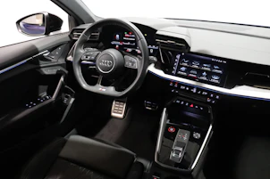 Fahrzeugbild AUDI S3 Sportback 2.0 TFSI quattro S-Tronic