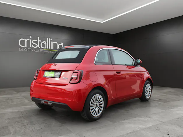 Fiat 500 Cabrio Red