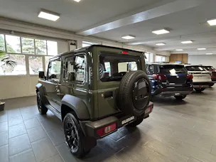 Suzuki Jimny 1.5 Unico 4 PLACES/4 SITZE