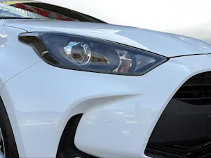 Toyota Yaris 1.5 VVT-i HSD Trend