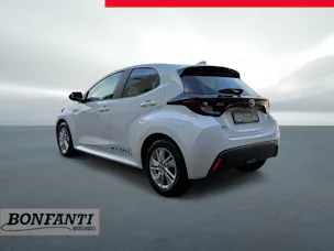 Toyota Yaris 1.5 VVT-i HSD Trend