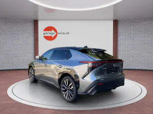 Toyota bZ4X Premium AWD inkl. Winterräder / Gratisservice 4 Jahre, 60000 Km ab 1. IV