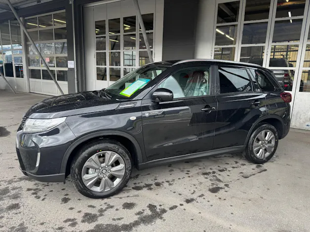 Suzuki Vitara 1.4 T Sakura Hybrid 4x4