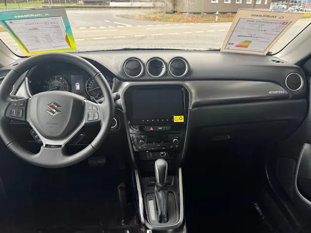 Suzuki Vitara 1.4 T Sakura Hybrid 4x4