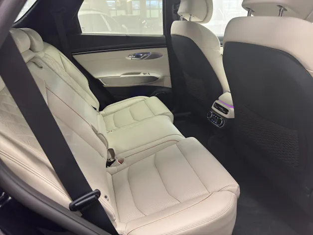 Genesis GV70 Electrified Sport AWD