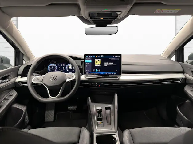VW Golf VIII 1.5 eTSI United DSG