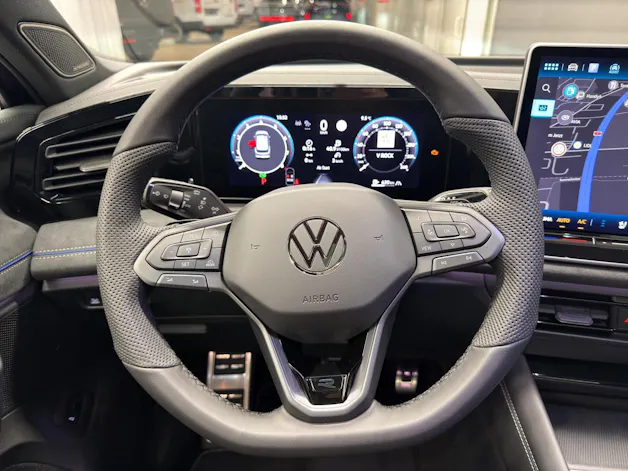 VW Tiguan 2.0 TSI R-Line DSG 4motion