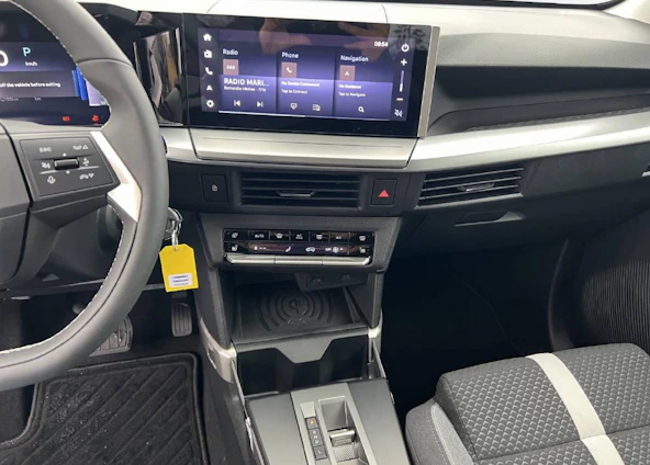 immagine del veicolo 6 immagine del veicolo 6