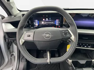 Opel Frontera 1.2 T HEV 145 GS