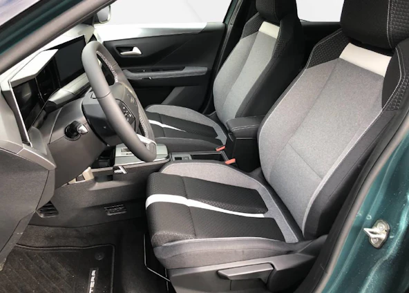 immagine del veicolo 4 immagine del veicolo 4