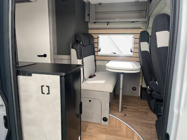Peugeot CROSSCAMP ADVNTR 6.4 AT