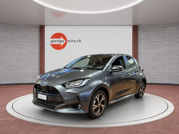 Toyota Yaris 1.5 VVT-i HSD Trend inkl. Winterräder / Servicepaket 4 Jahre / 60000 Km ab 1. IV