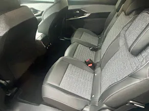 Peugeot 5008 1.2 Hybrid Allure Premium