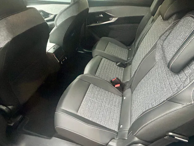 Peugeot 5008 1.2 Hybrid Allure Premium