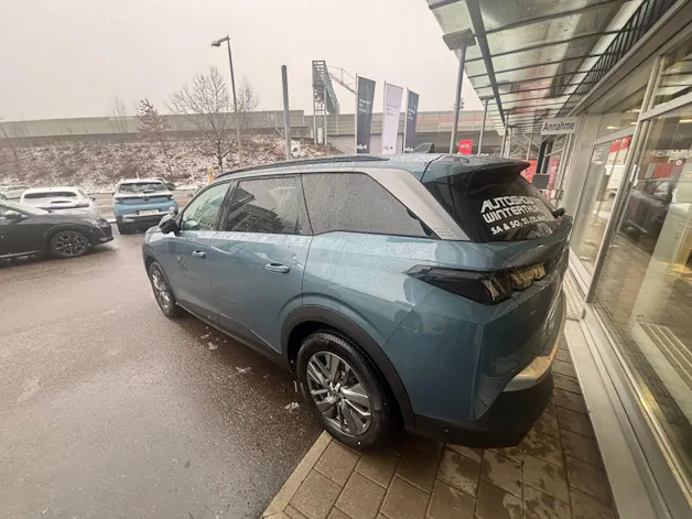 Peugeot 5008 1.2 Hybrid Allure Premium