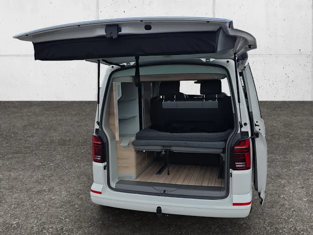 VW T6.1 California 3000 2.0 TDI 204 Ocean Edition Liberty DSG 4m