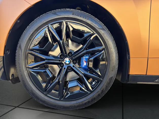BMW iX M60 Exclusive Package