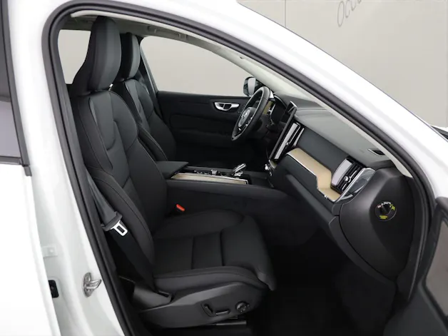 Volvo XC60 2.0 T6 TE Plus Dark eAWD