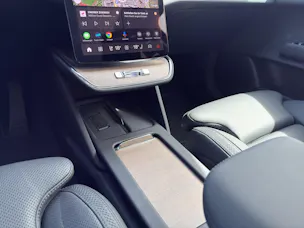 Volvo ES90 Ultra .