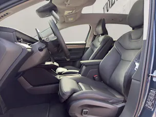 Volvo ES90 Ultra .