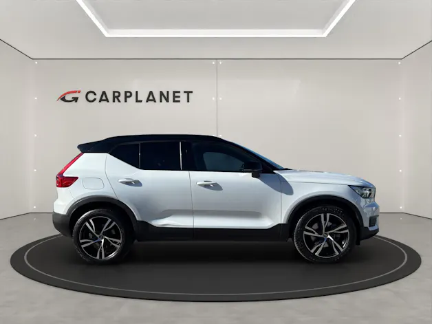 Volvo XC40 2.0 T5 R-Design AWD