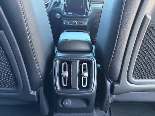 Volvo XC40 2.0 T5 R-Design AWD