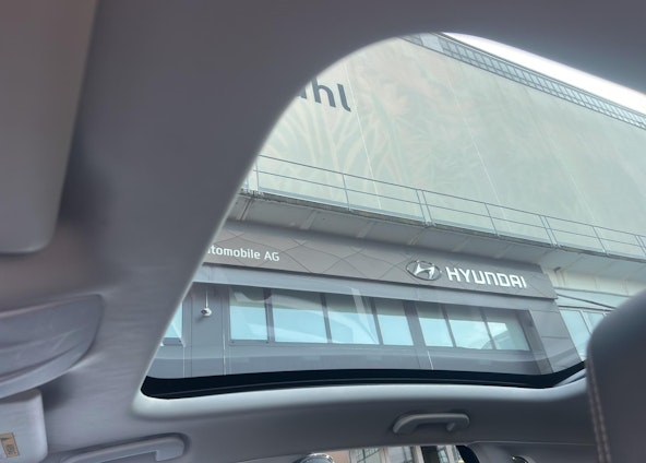 Vehicle image 9 Vehicle image 9