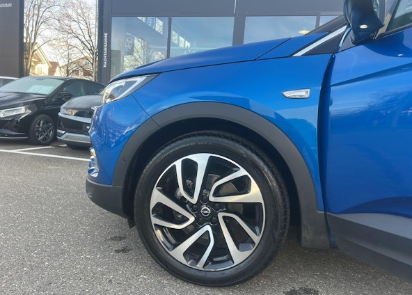 Vehicle image 11 Vehicle image 11