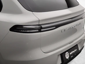 https://vehicle.imgix.net/4196130/3787b41c-3613-4800-86ae-153ae370e746.jpg