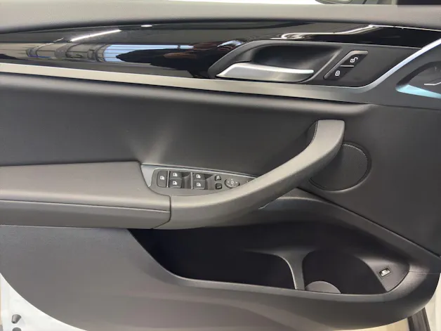 BMW X3 30e xDrive SAG