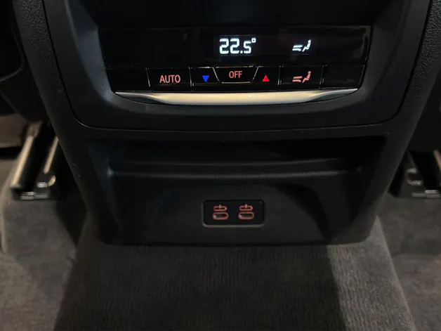 BMW X3 30e xDrive SAG