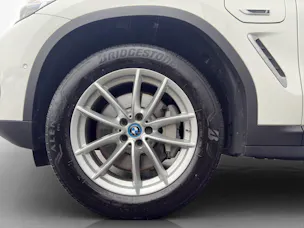 BMW X3 30e xDrive SAG