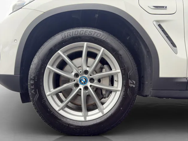 BMW X3 30e xDrive SAG
