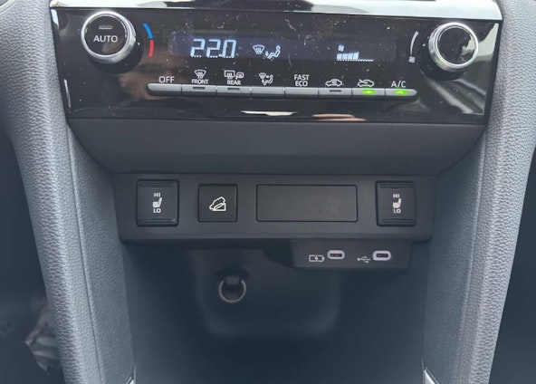 image du véhicule 12 image du véhicule 12