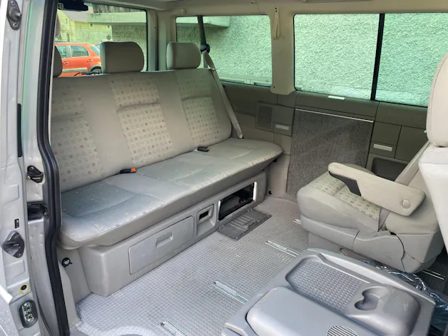 VW T4 Multivan 2.5 TDI 102