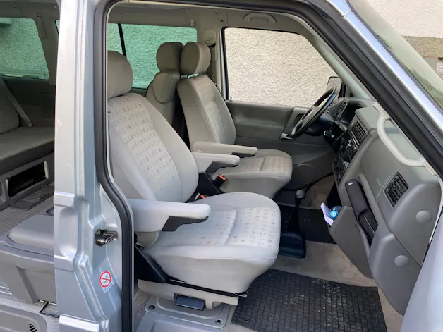 VW T4 Multivan 2.5 TDI 102