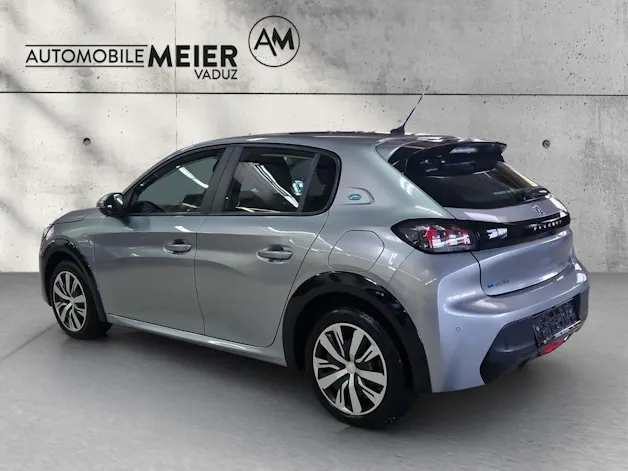 Peugeot 208 e-Active
