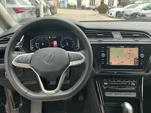 VW Touran 2.0 TDI DSG HIGHLINE *** 7 -SITZER ***