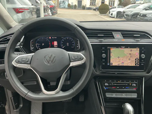 VW Touran 2.0 TDI DSG HIGHLINE *** 7 -SITZER ***