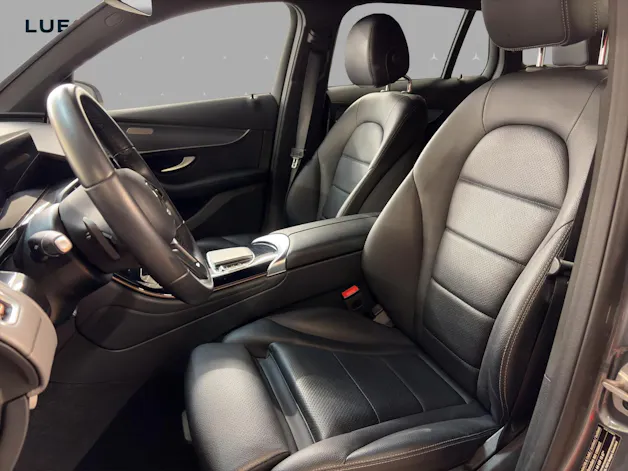 Mercedes-Benz EQC 400 4M - EQ Star / DISTRONIC / 360 Grad Kamera