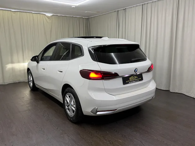 BMW 218d Active Tourer DKG